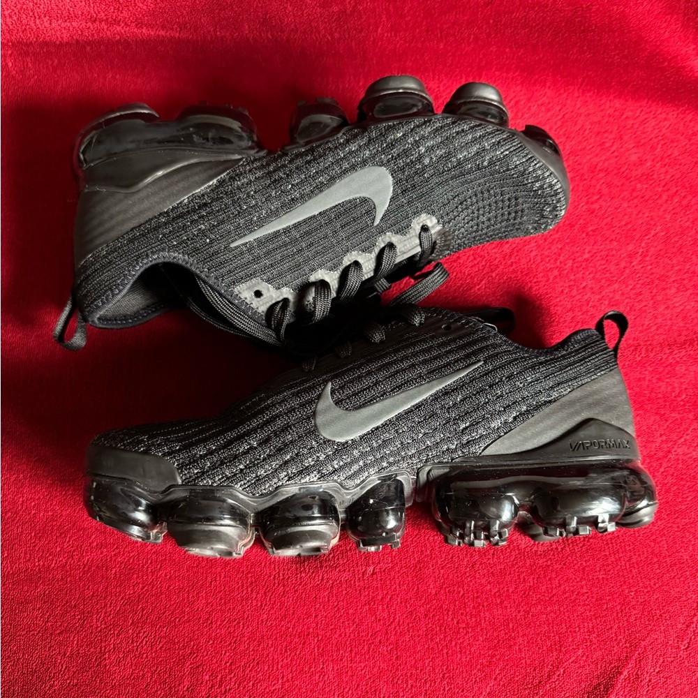 Nike Black VaporMax Sneakers